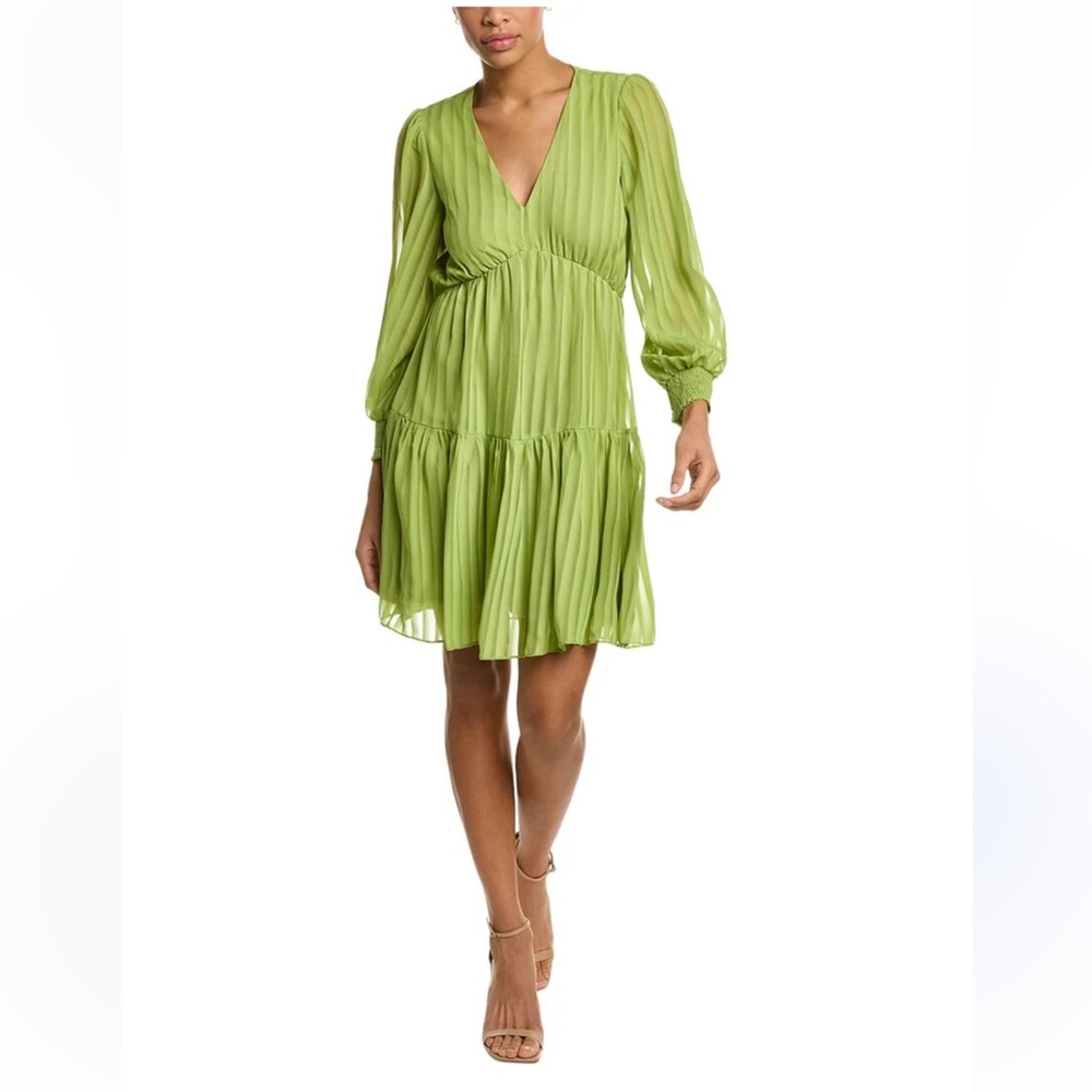 Maison Tara Chloe Apricot Green Mini Dress. Size 8